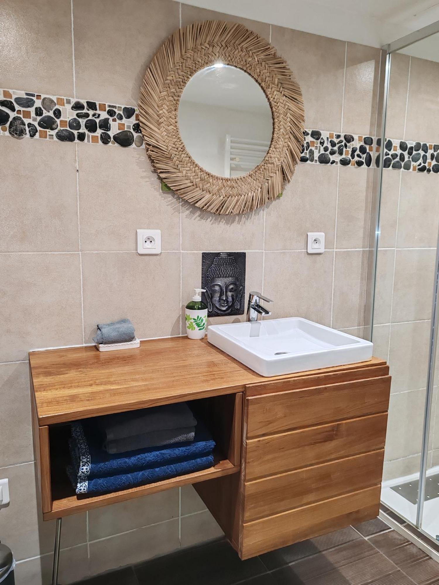 Rezé Appartement T2 Sur Cour Nantaise מראה חיצוני תמונה